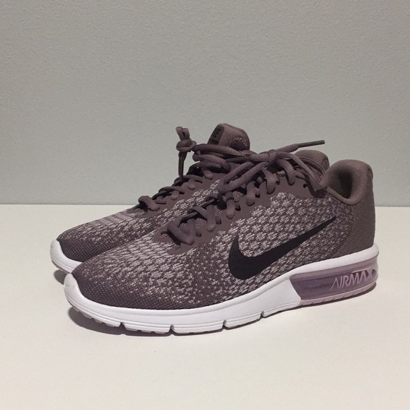 Nike Shoes - Nike Air Max Sequent 2